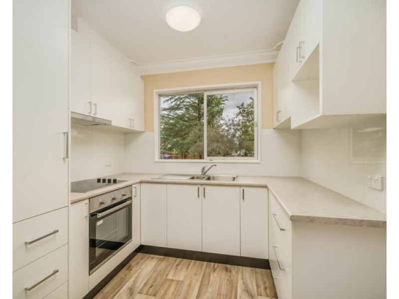 1/5 Glenelg Road, Armidale NSW 2350