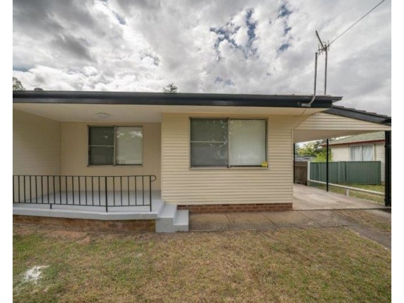 1/5 Glenelg Road, Armidale NSW 2350