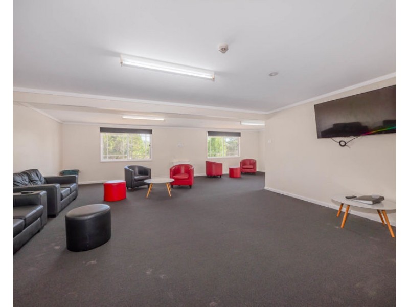 Room 6/60 Claude Street, Armidale NSW 2350