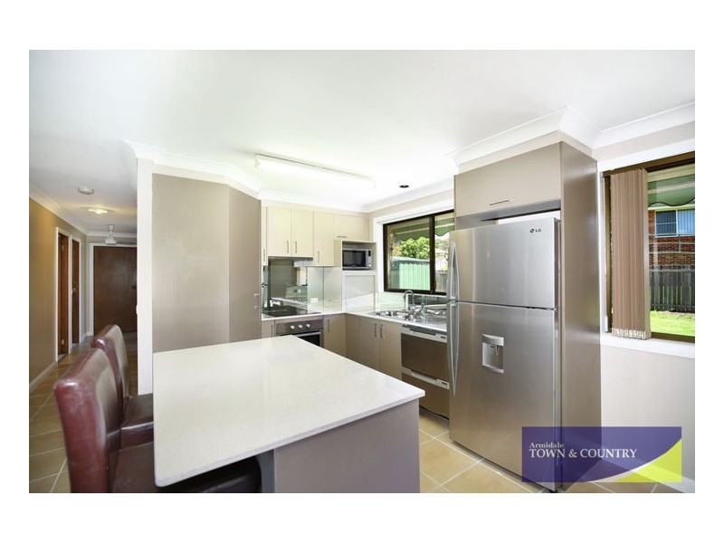 3 Howard Place, Armidale NSW 2350