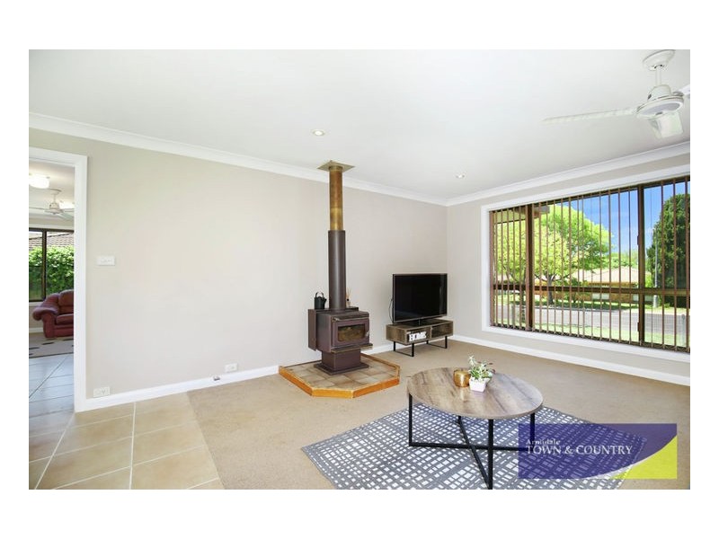 3 Howard Place, Armidale NSW 2350