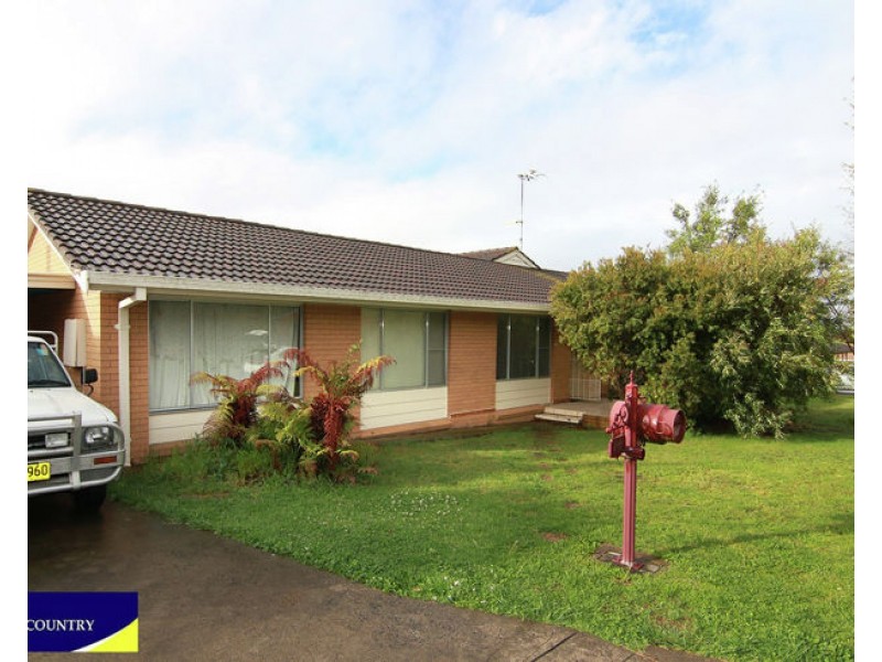 23 Moyes Street, Armidale NSW 2350