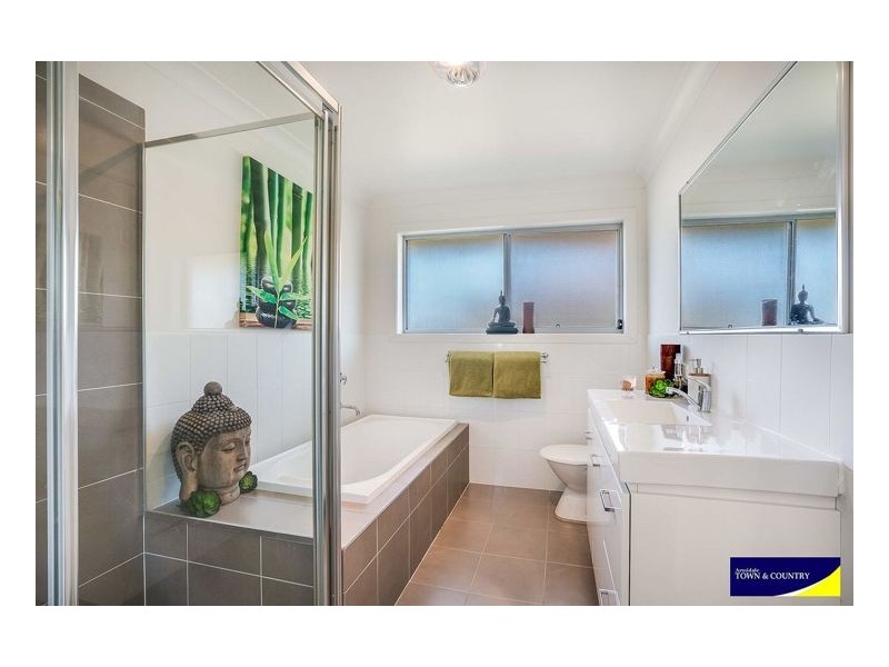 30 Albion Close, Armidale NSW 2350
