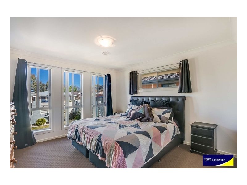 30 Albion Close, Armidale NSW 2350