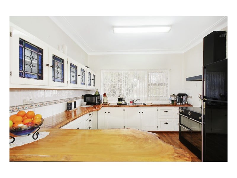 81 Erskine Street, Armidale NSW 2350