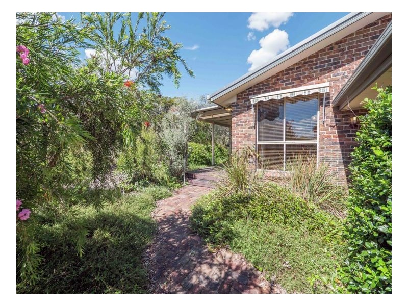 85 Fittler Close, Armidale NSW 2350