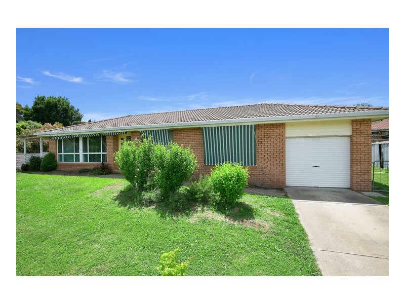 1 Milson Place, Armidale NSW 2350
