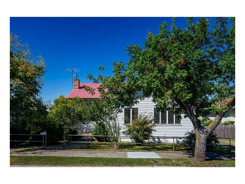 180 Donnelly Street, Armidale NSW 2350