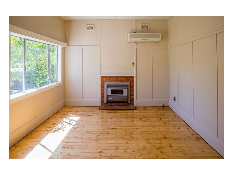 180 Donnelly Street, Armidale NSW 2350