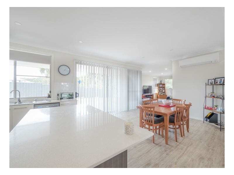 4 McGrath Place, Armidale NSW 2350