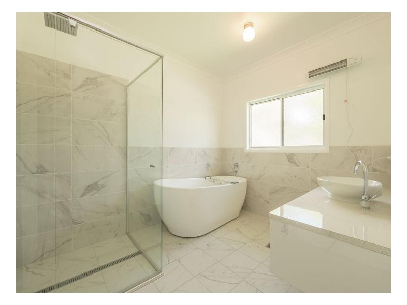 53 Kareela Road, Armidale NSW 2350