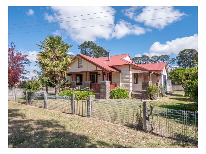 1549 Boorolong Road, Armidale NSW 2350