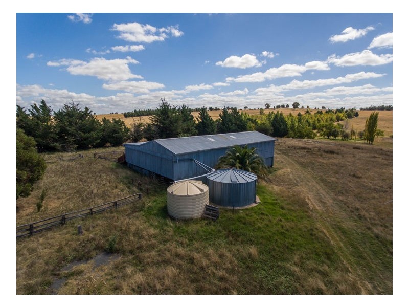 1549 Boorolong Road, Armidale NSW 2350