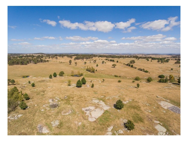 1549 Boorolong Road, Armidale NSW 2350