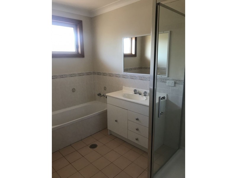 13 Aldred Avenue, Armidale NSW 2350