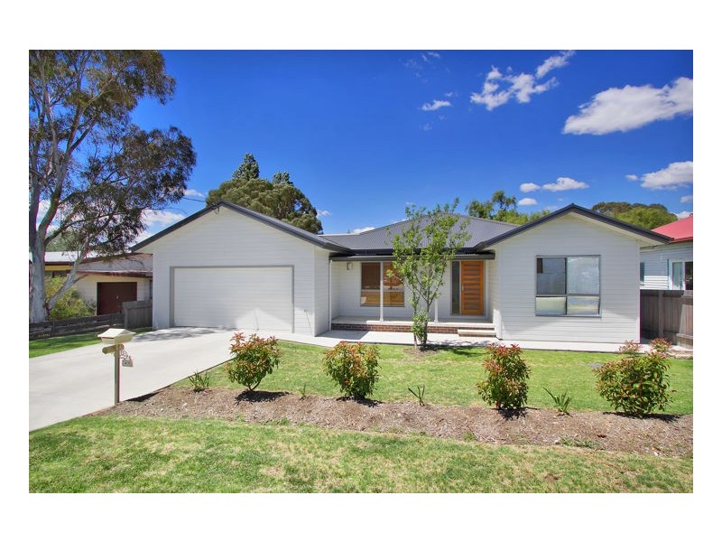 47 Ohio Street, Armidale NSW 2350