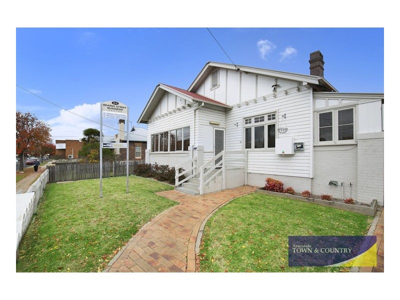 Suite 4/94 Beardy Street, Armidale NSW 2350