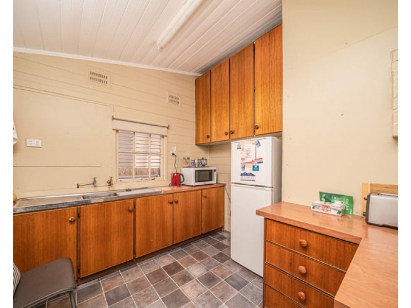 Suite 4/94 Beardy Street, Armidale NSW 2350