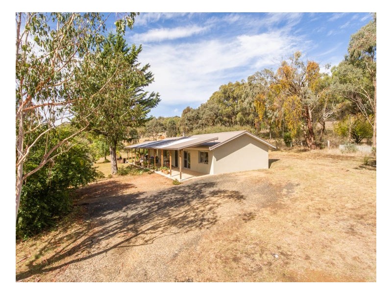 1073 Bundarra Road, Armidale NSW 2350