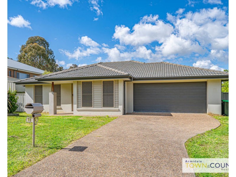 10 Grandview Crescent, Armidale NSW 2350