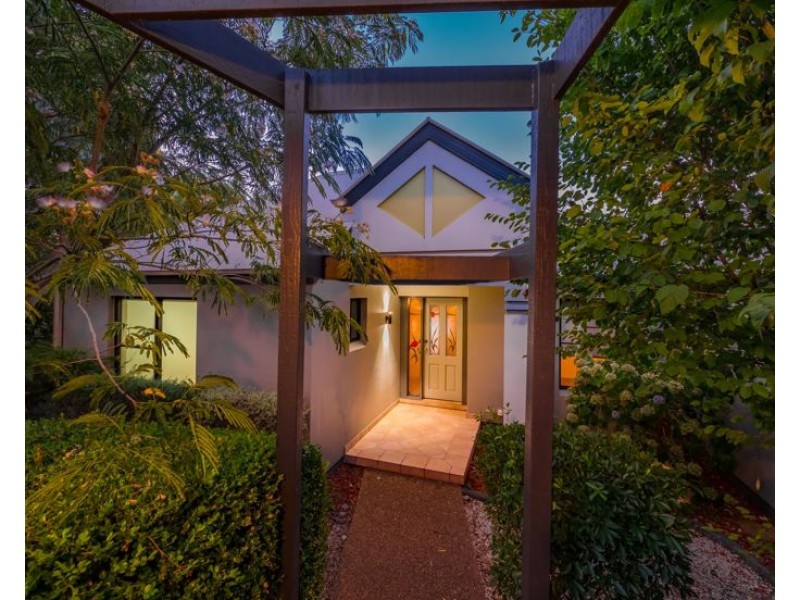 1/18 Nathaniel Pidgeon Drive, Armidale NSW 2350