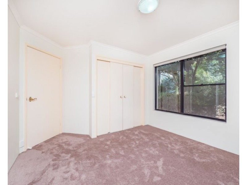 1/18 Nathaniel Pidgeon Drive, Armidale NSW 2350