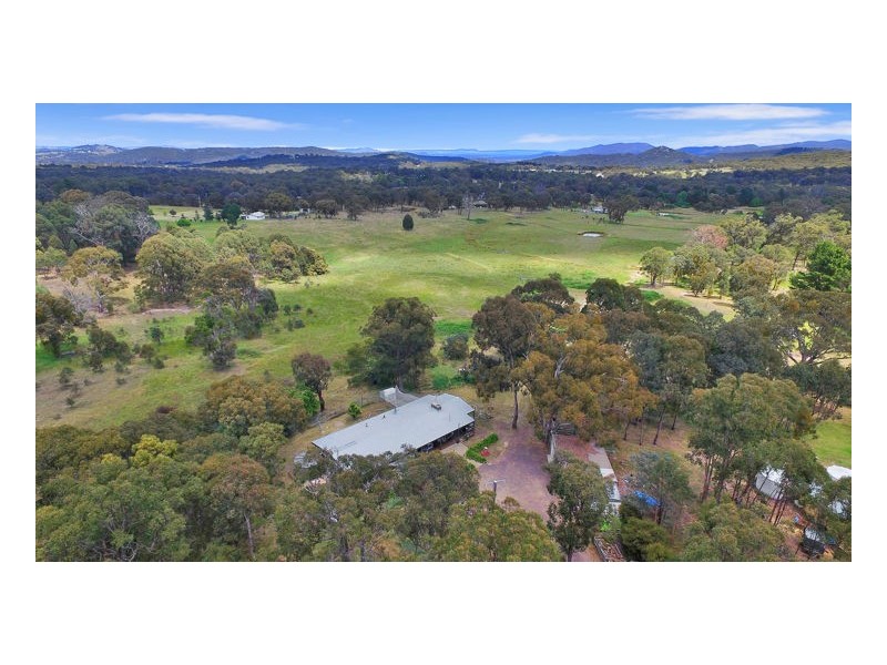 54 Malapatinti Lane, Armidale NSW 2350