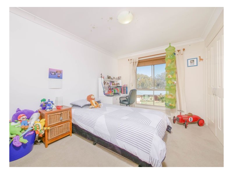 26 Norris Drive, Armidale NSW 2350