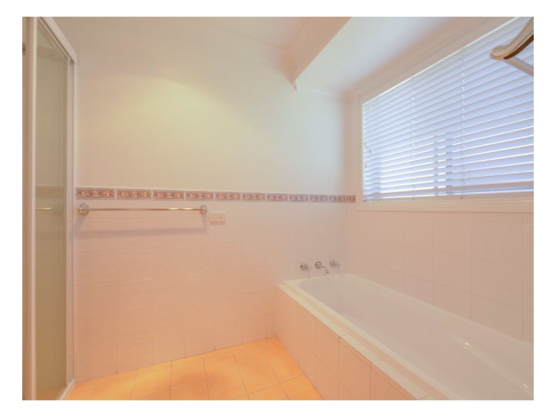 26 Norris Drive, Armidale NSW 2350