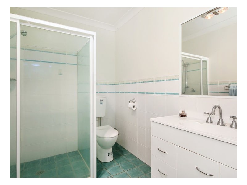 2/6 Speare Avenue, Armidale NSW 2350