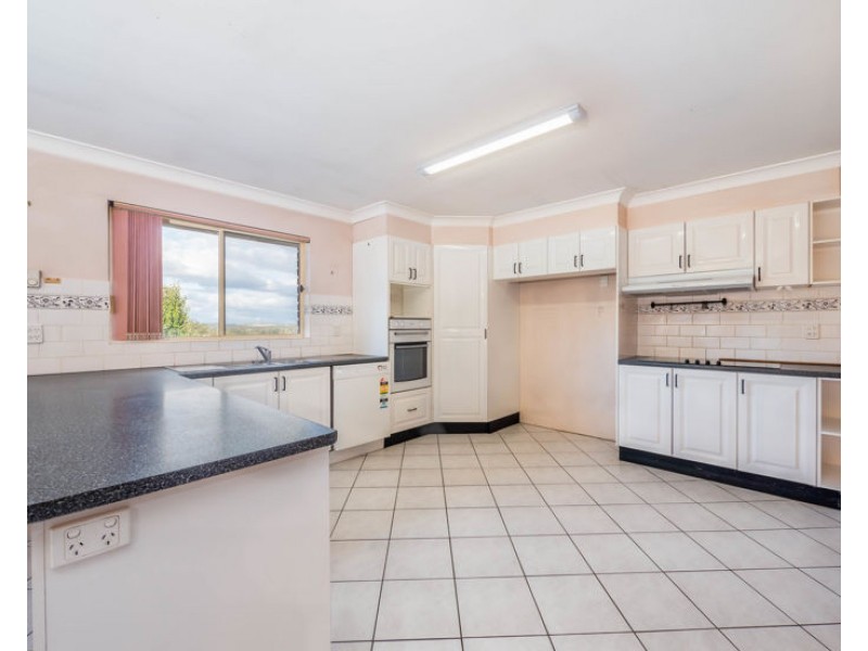 23 Highlands Road, Armidale NSW 2350