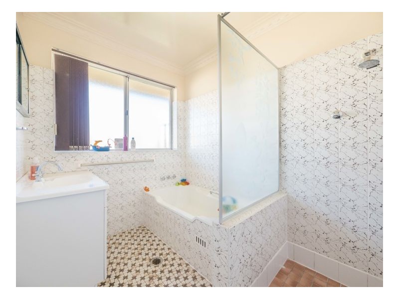 23 Judith Street, Armidale NSW 2350