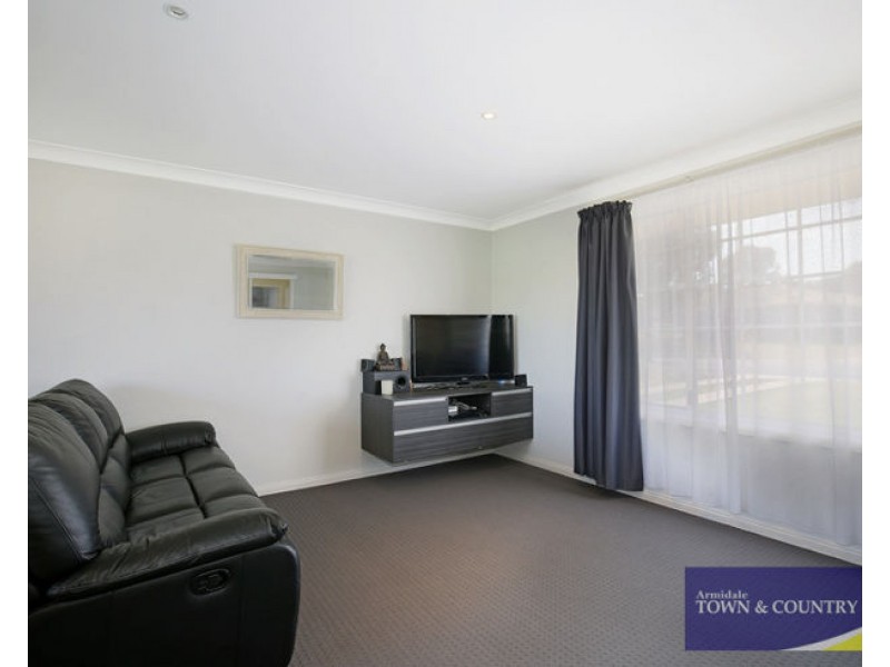 83 MacDonald Drive, Armidale NSW 2350