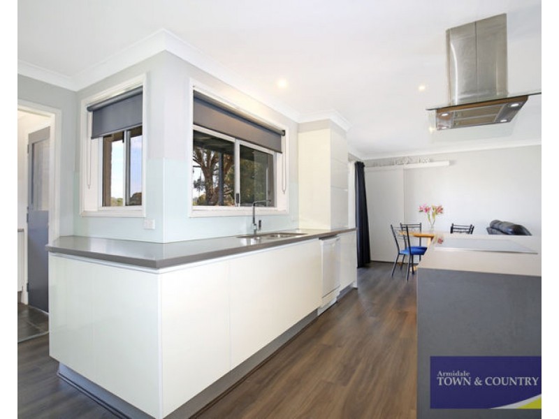 83 MacDonald Drive, Armidale NSW 2350