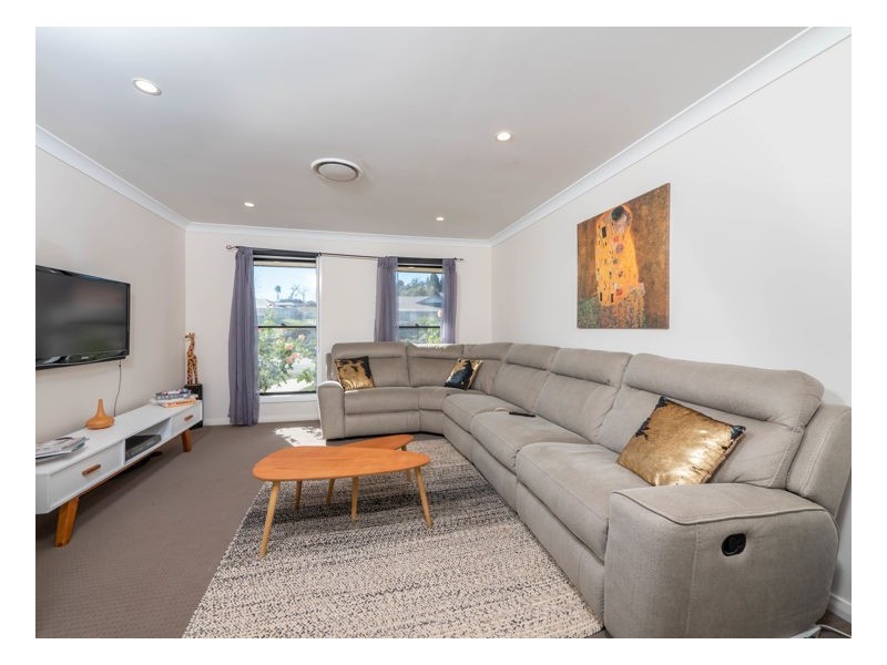 18 Amber Close, Armidale NSW 2350
