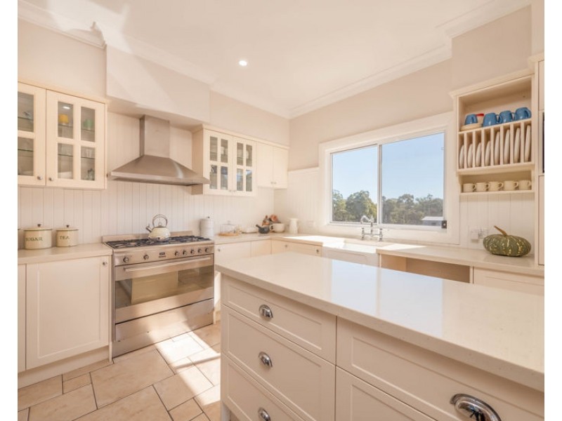 88 Bullens Road, Uralla NSW 2358