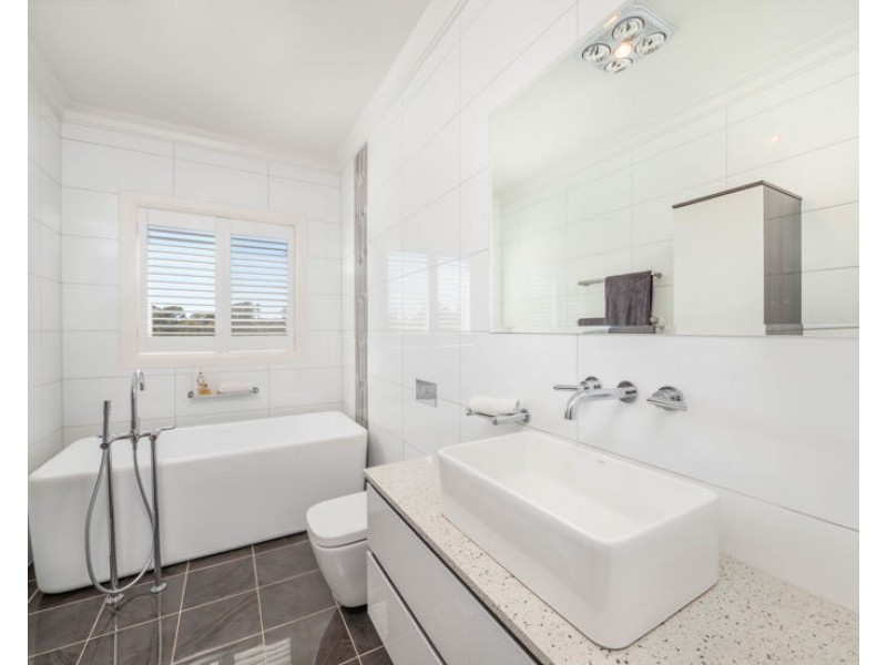 88 Bullens Road, Uralla NSW 2358