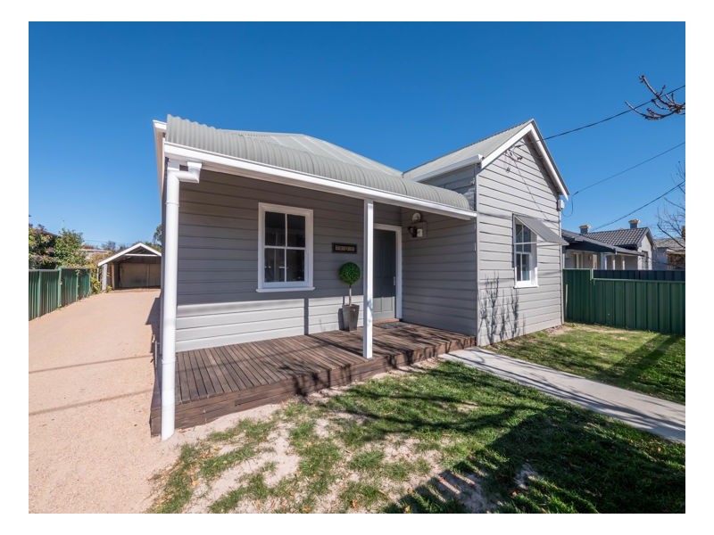 272 Dumaresq Street, Armidale NSW 2350