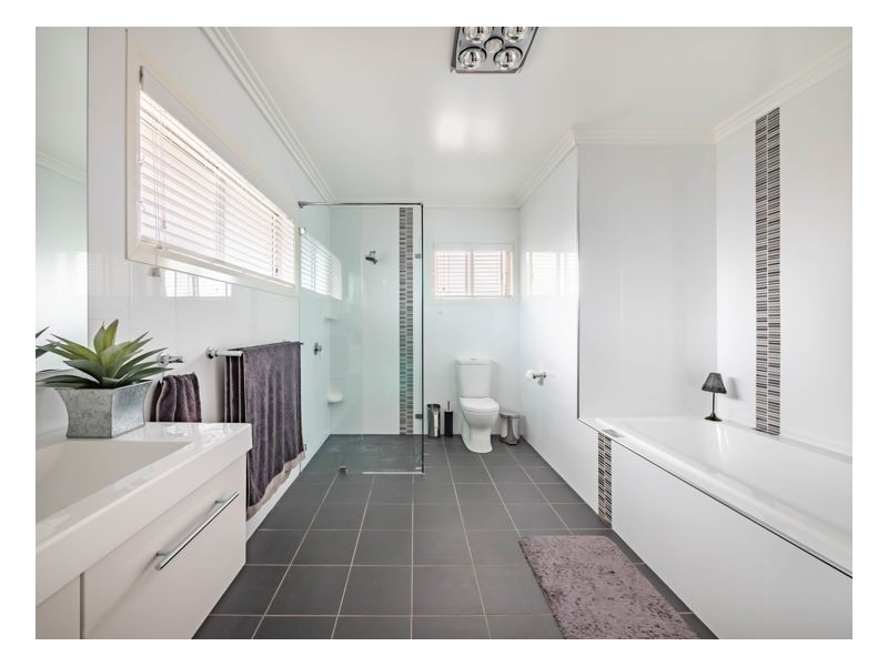 31 Norris Drive, Armidale NSW 2350