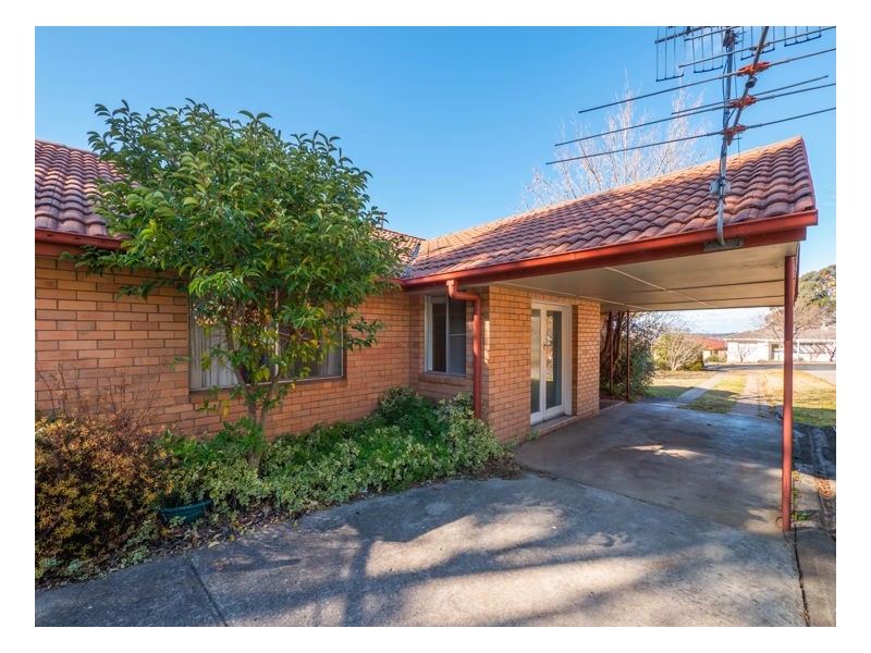 13 Jubilee Road, Armidale NSW 2350