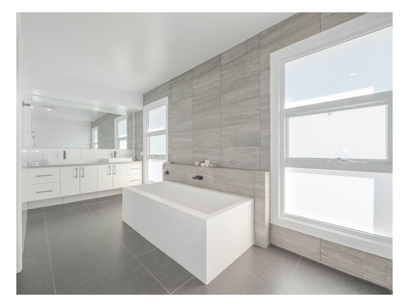 73 Macleay Way, Armidale NSW 2350