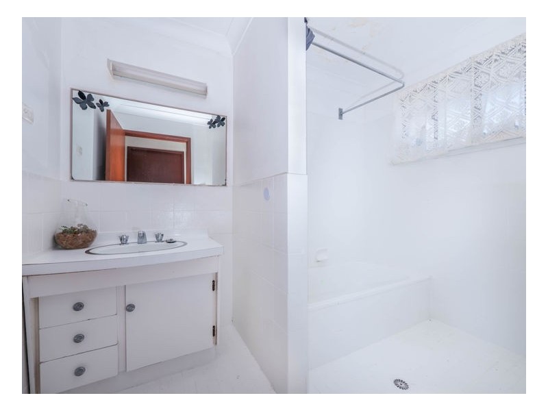 212 Erskine Street, Armidale NSW 2350