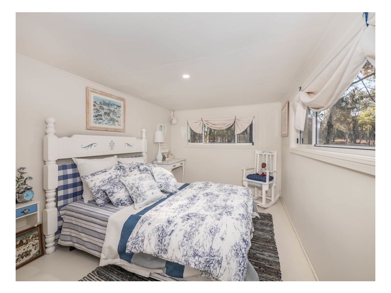 5 Thomsons Road, Armidale NSW 2350