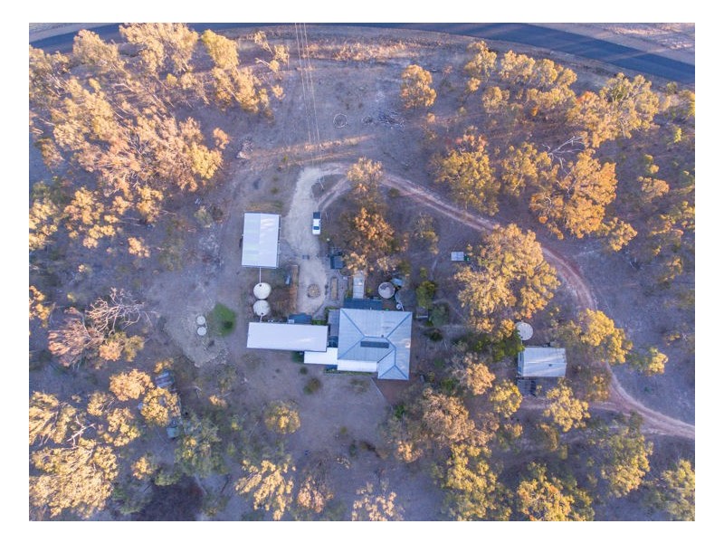 5 Thomsons Road, Armidale NSW 2350