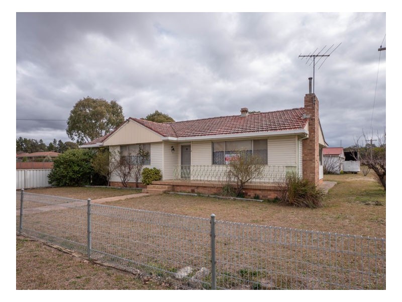 50 Martin Street, Armidale NSW 2350