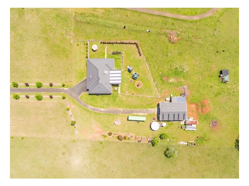 51 Macleay Way, Armidale NSW 2350