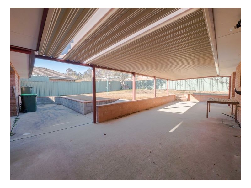 11 Kurrajong Close, Armidale NSW 2350