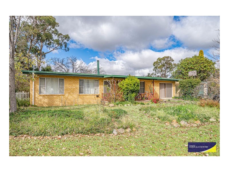 10 Cynthia Crescent, Armidale NSW 2350