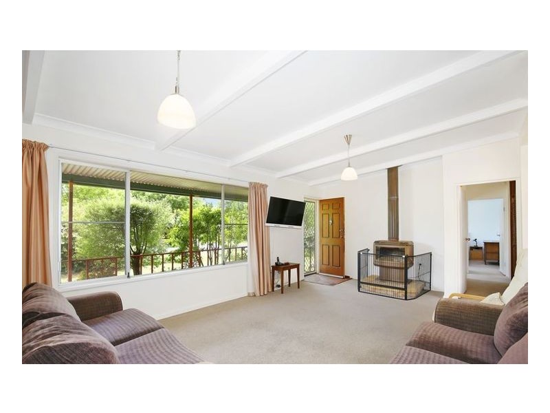 10 Cynthia Crescent, Armidale NSW 2350