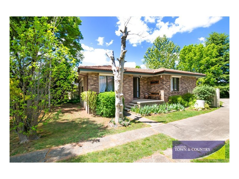 10 McBean Avenue, Armidale NSW 2350